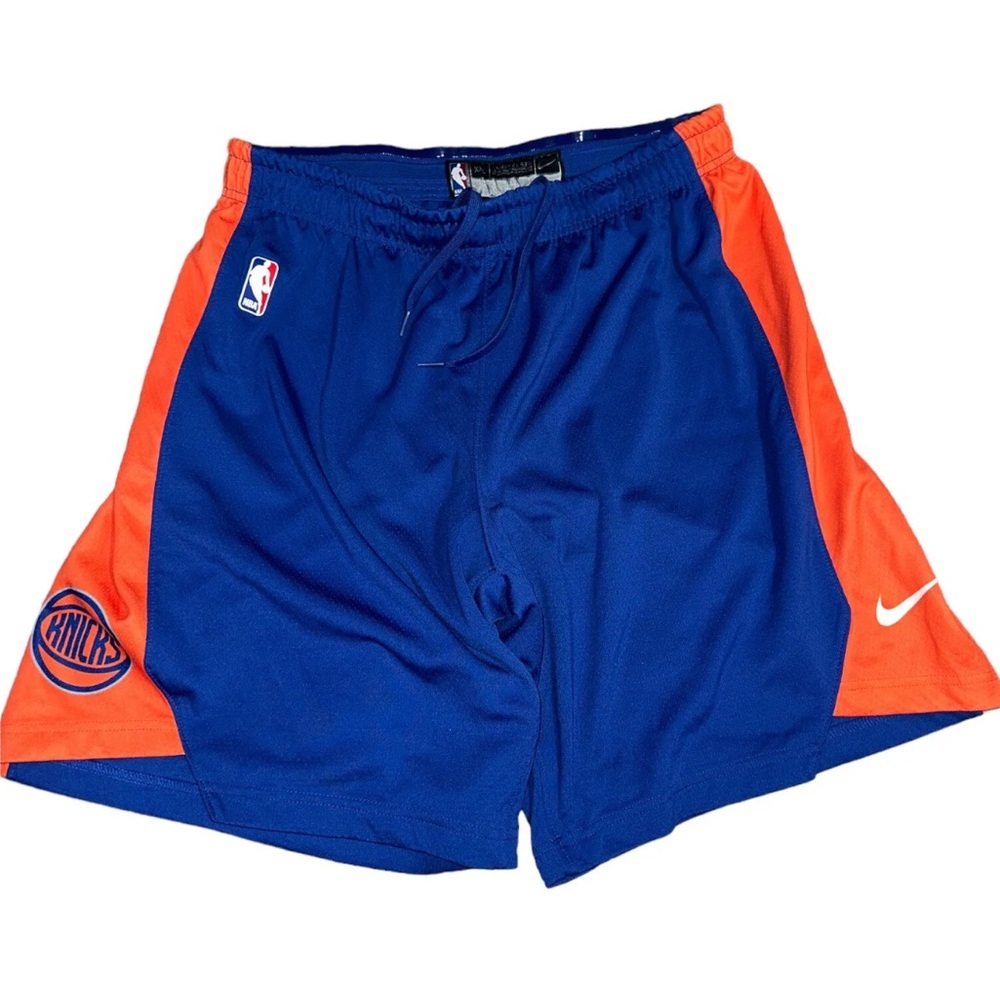 Men’s Nike NBA New York Knicks Team Practice Shorts with Swoosh Logo, Size L. - Picture 15 of 16